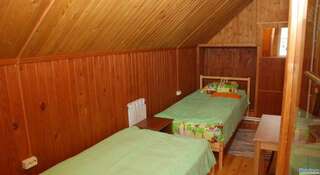 Гостиница PichuginHall Хостел Смоленск Кровать в общем номере с 2 кроватями-3